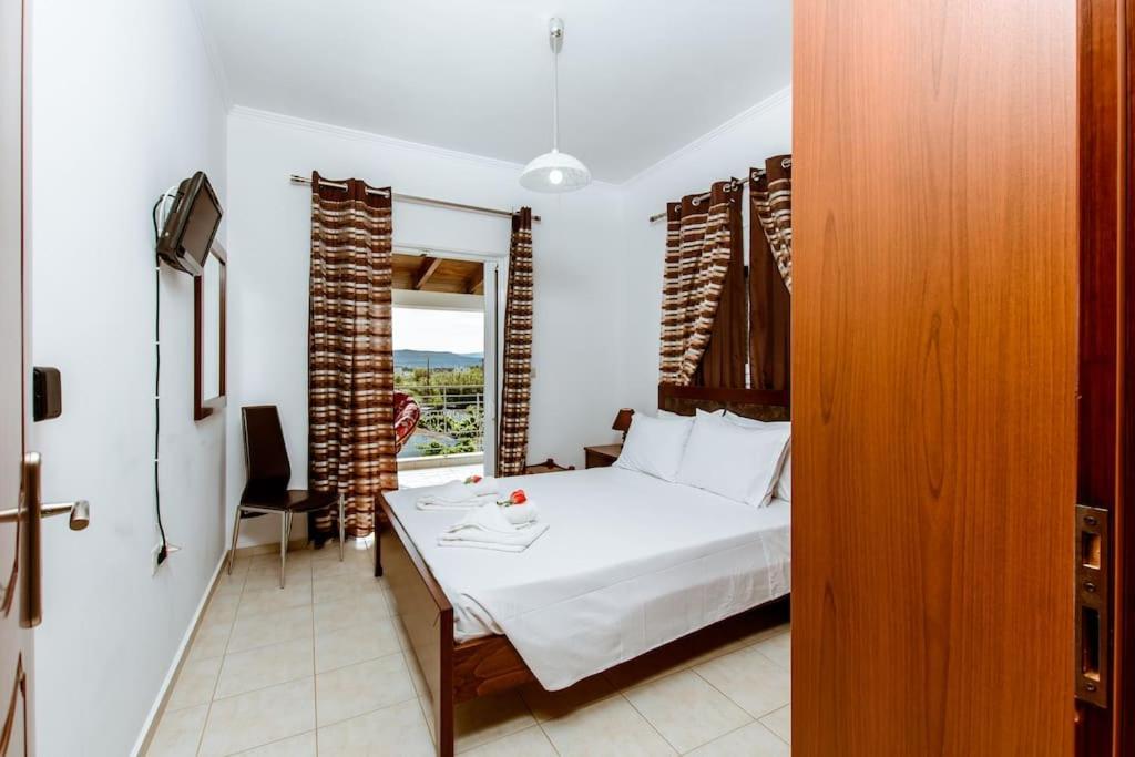 Erato Apartament *